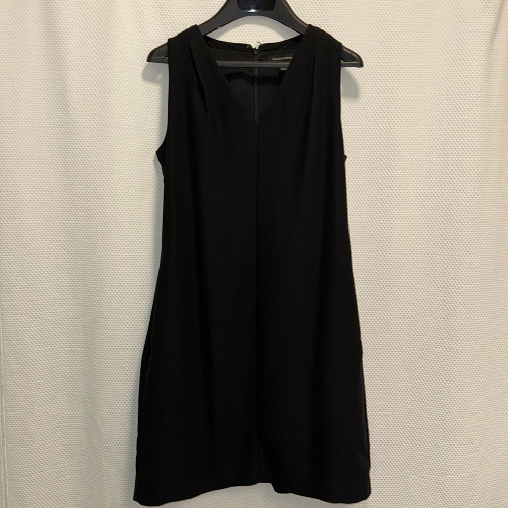 Banana Republic shift dress